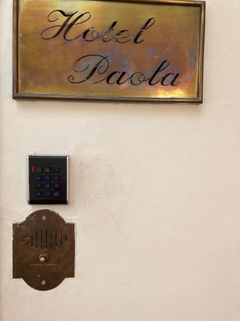 Hotel Paola Florencia Exterior foto